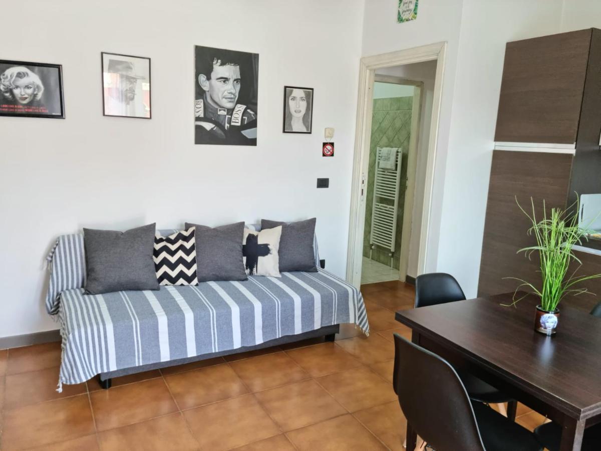 Home Of Fame - Home Gallery With Fully Equipped Kitchen, Separate Entrance, Free Parking Olbia Zewnętrze zdjęcie