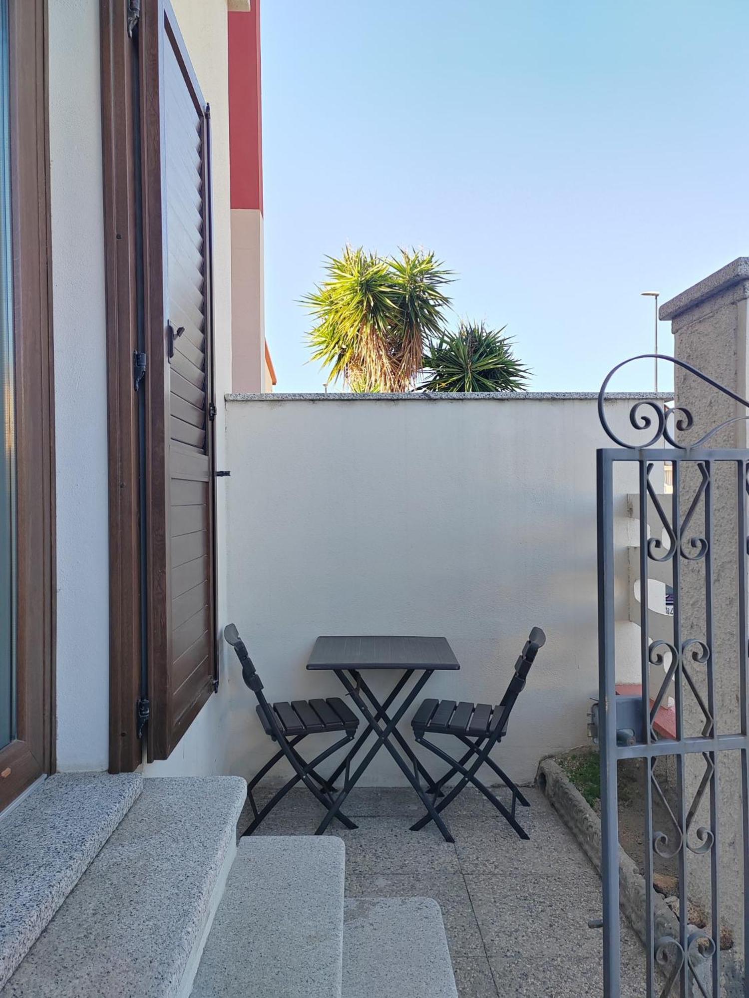 Home Of Fame - Home Gallery With Fully Equipped Kitchen, Separate Entrance, Free Parking Olbia Zewnętrze zdjęcie