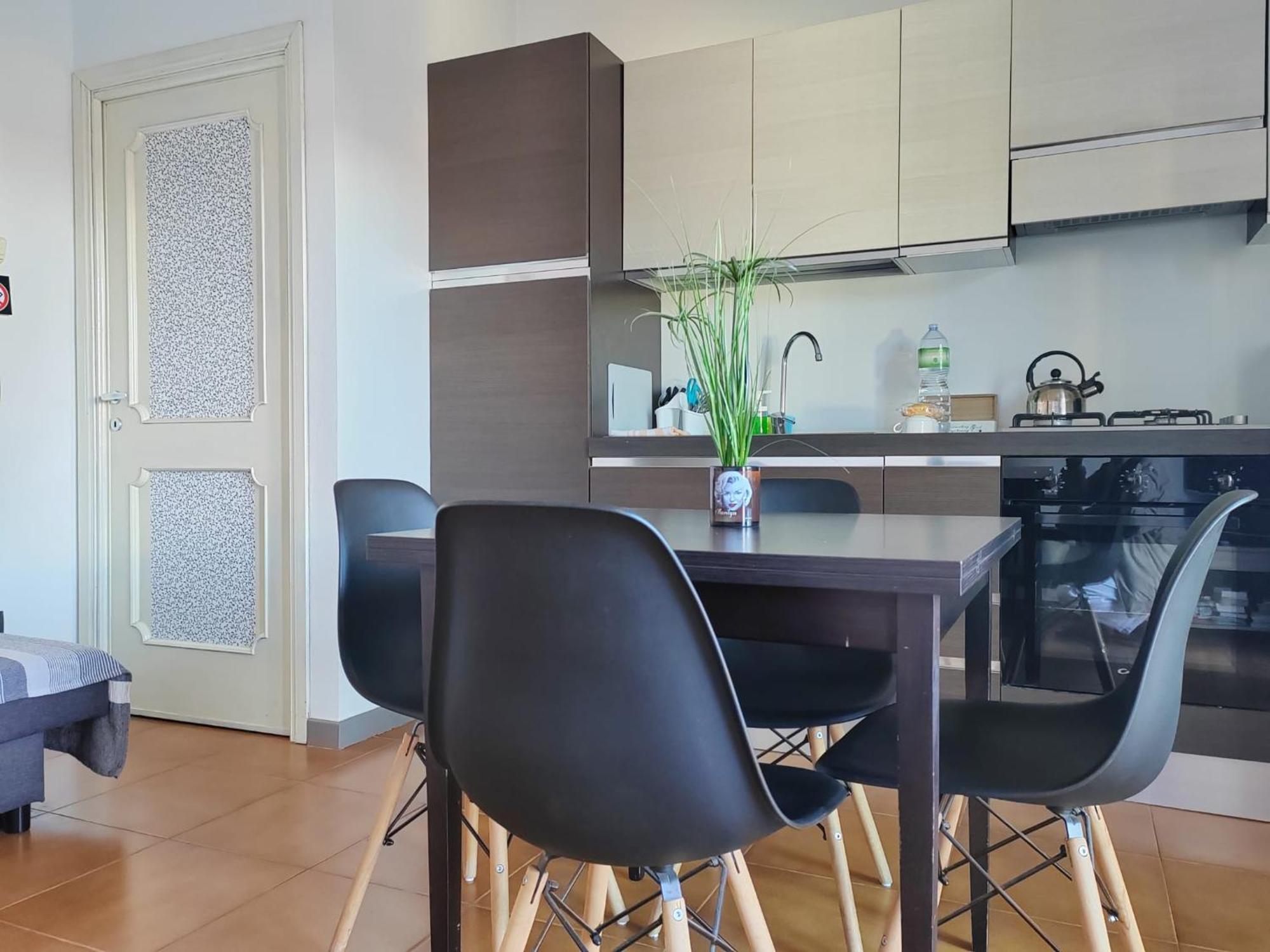 Home Of Fame - Home Gallery With Fully Equipped Kitchen, Separate Entrance, Free Parking Olbia Zewnętrze zdjęcie